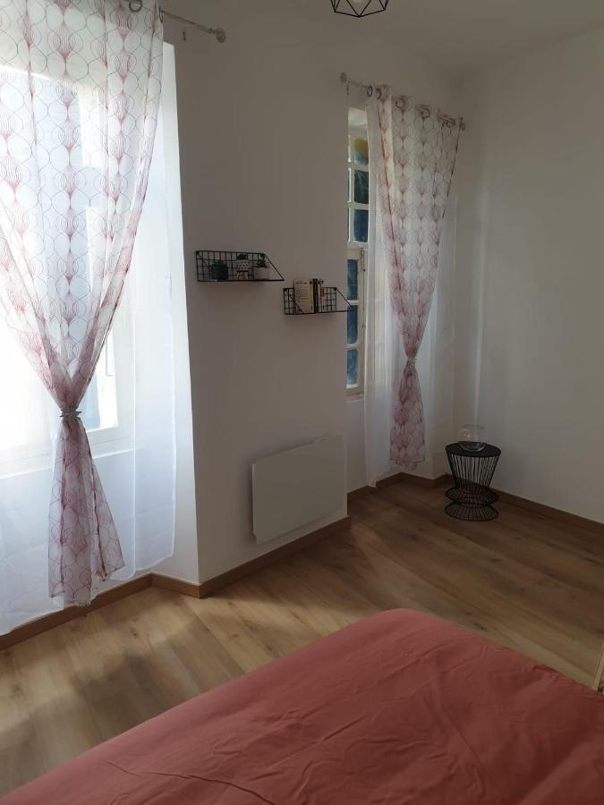 Appartement Dali Centre Historique แปร์ปินญอง ภายนอก รูปภาพ